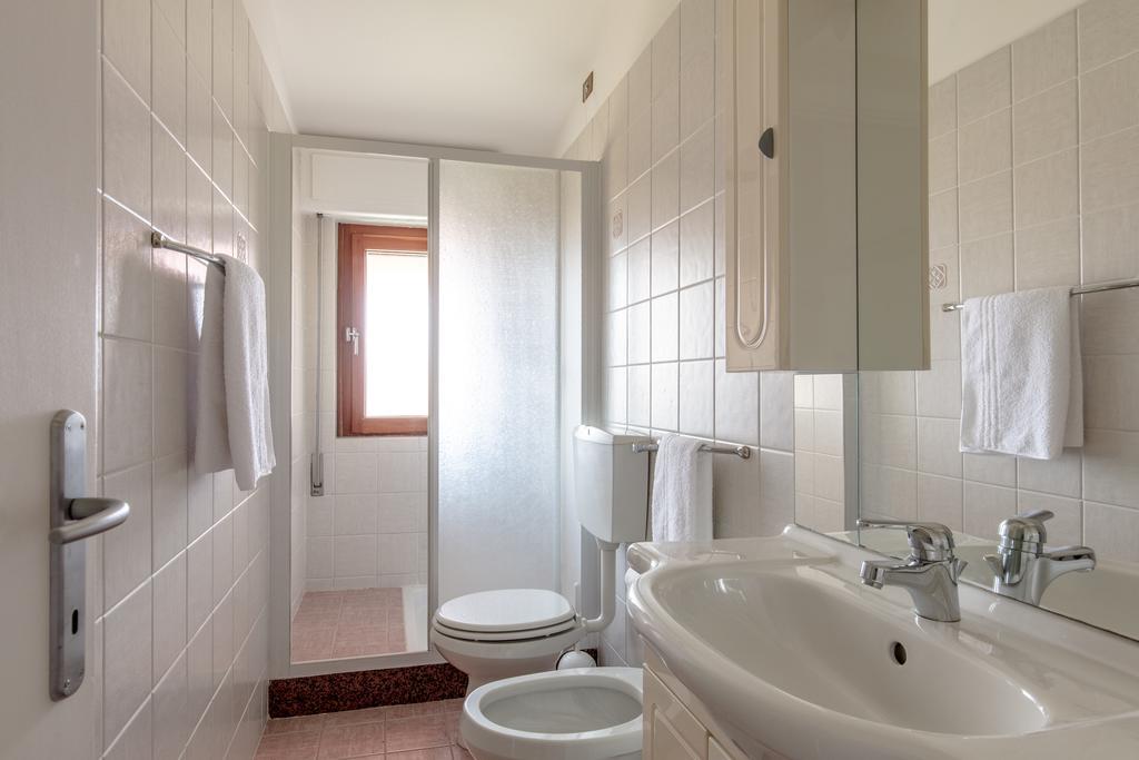 Villa Mariarosa Apartments Tignale Ngoại thất bức ảnh